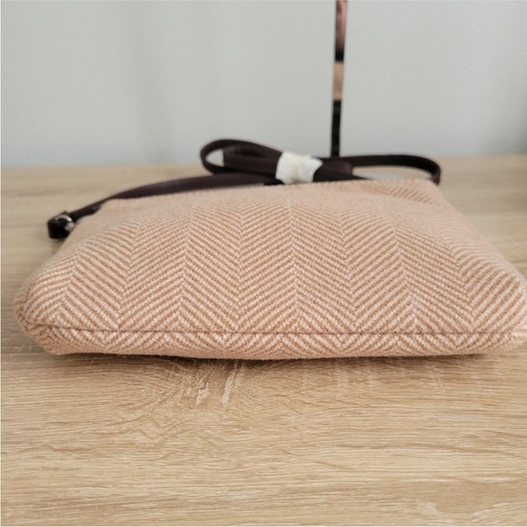 NWOT - British Bag Company Cross Body - Picture 4 of 6